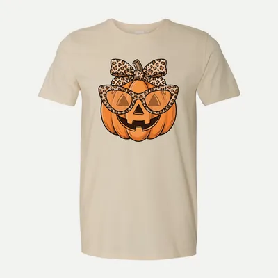 Cute Leopard Pumpkin Halloween Fall shirt in Natural