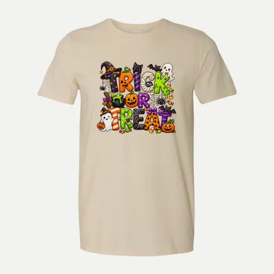 Trick or Treat Halloween shirt in Natural