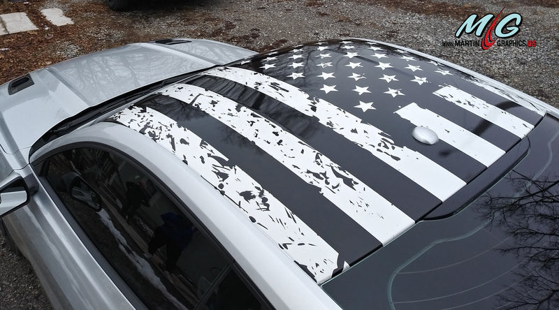 American flag roof wrap on a pickup truck